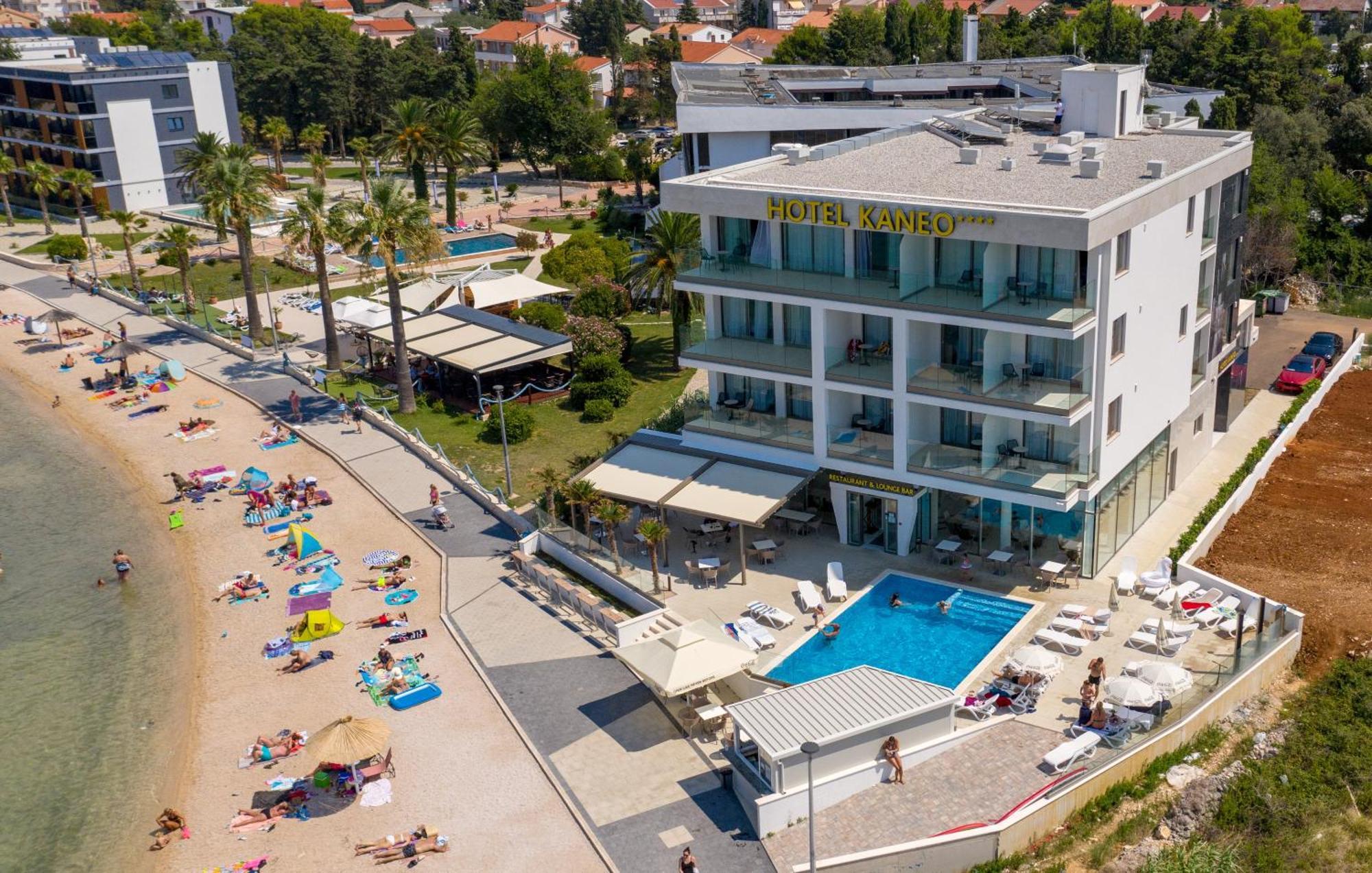Kaneo Beach Hotel Novalja Extérieur photo